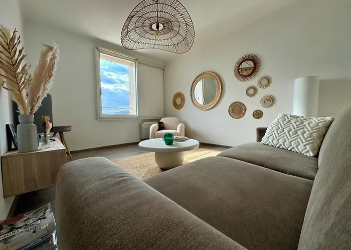 Port * سان تروبيه